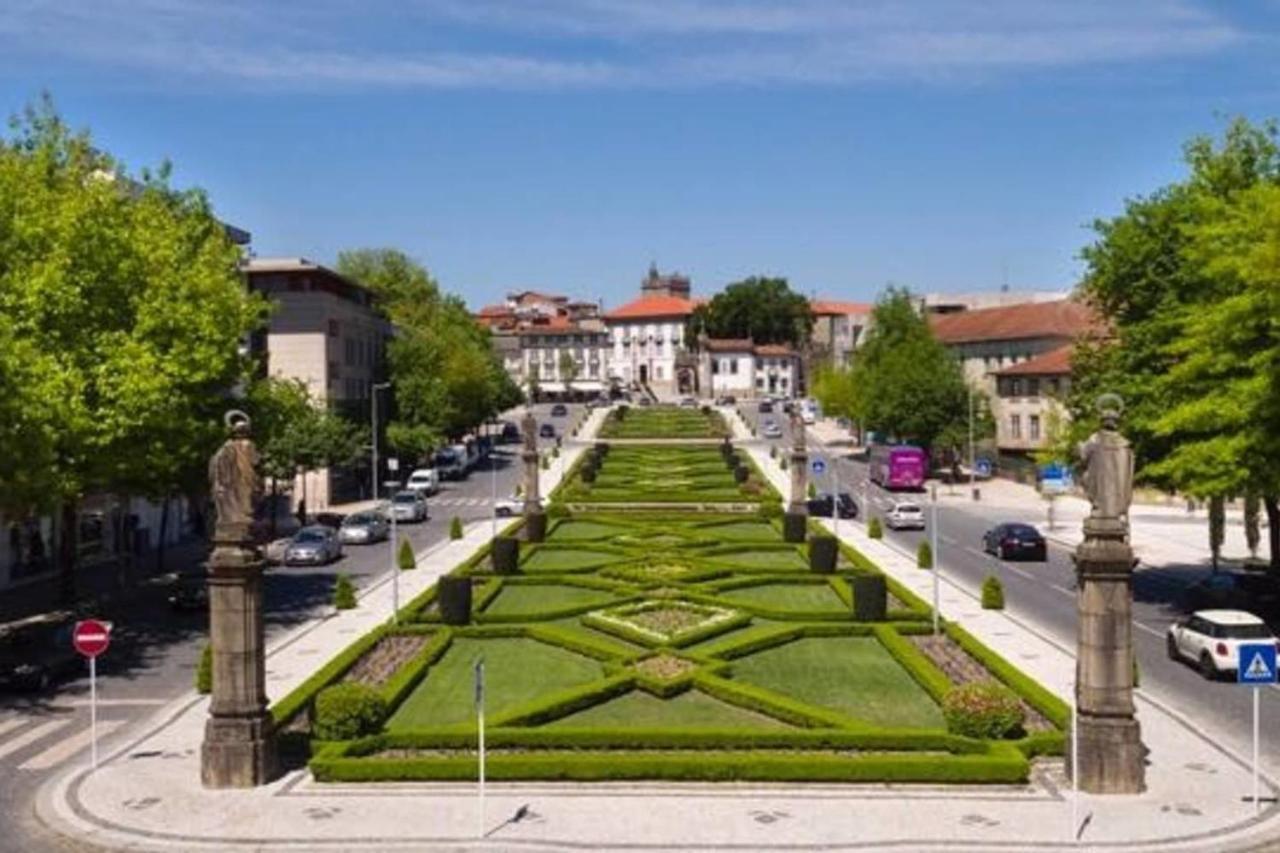 Guestready - Guimaraes Downtown Appartement Buitenkant foto